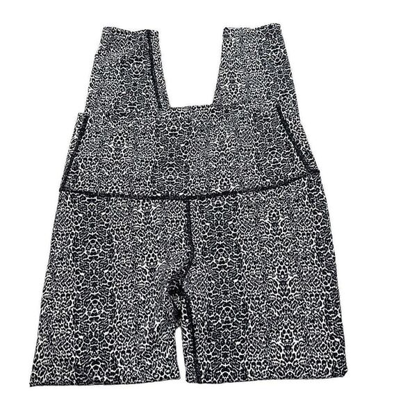 Varley mini cheetah print leggings size small - Picture 3 of 7